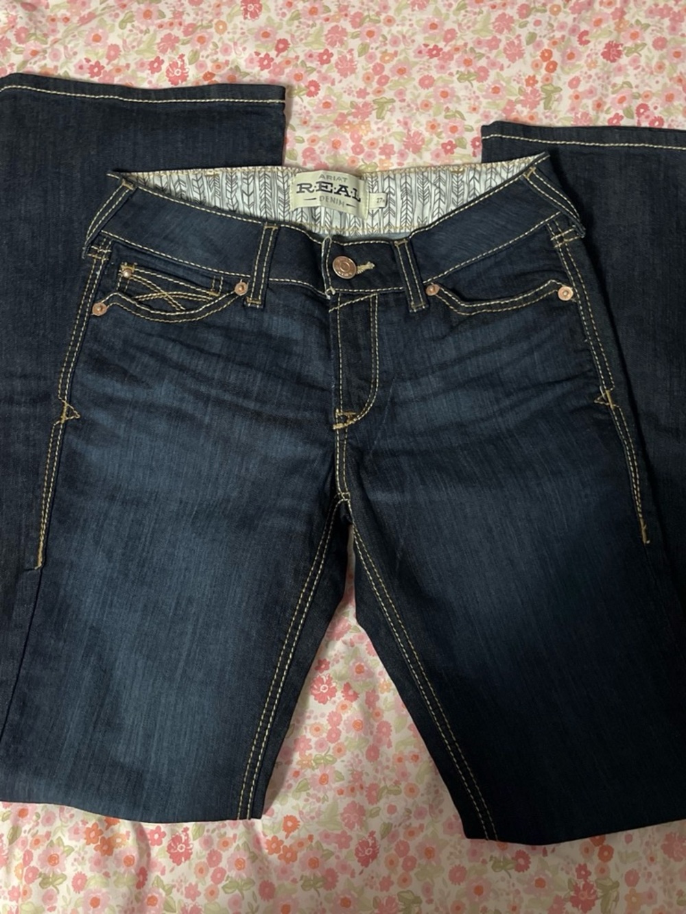Dark Wash Women’s Jeans - Dark Blue